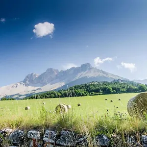 Camping Mon Repos Montmaur (Hautes-Alpes)