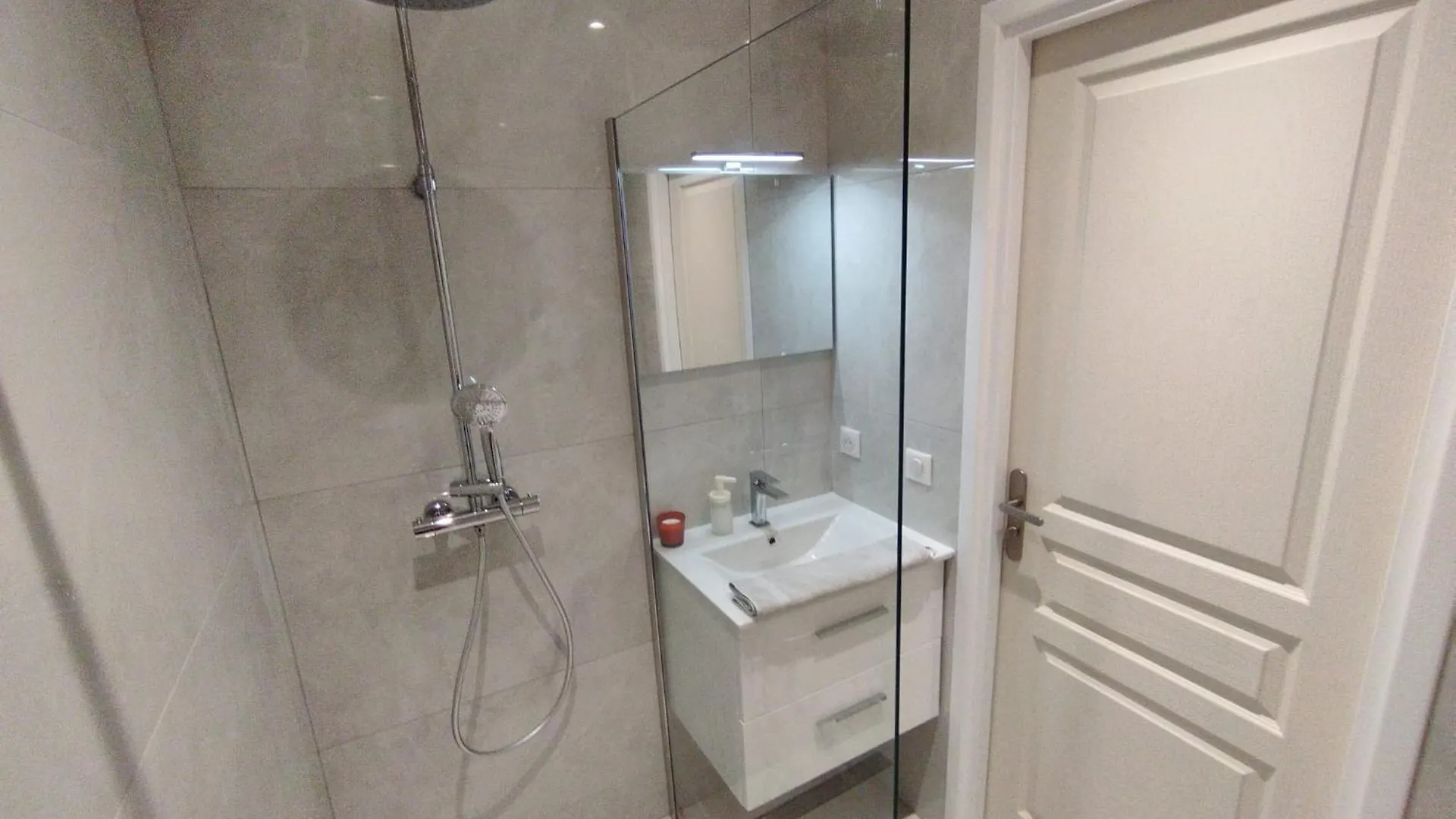 Appartamento Golfe Juan T2 Mezzanine 40M²+ Parking Vallauris